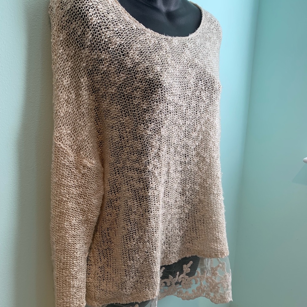 Off-White Sweater with Lace Bottom